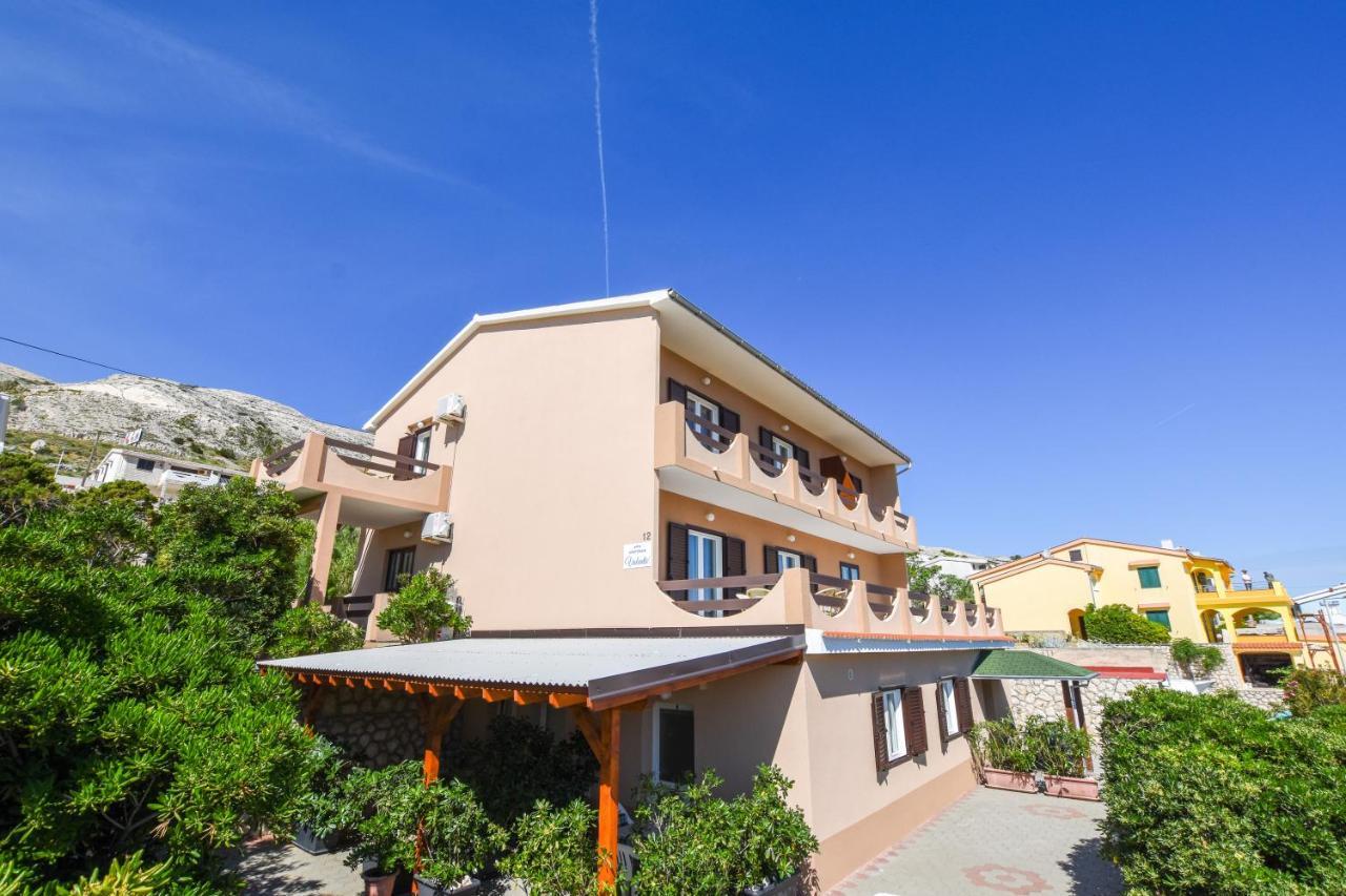 Apartmani Marija Ljubica Pag Town Luaran gambar