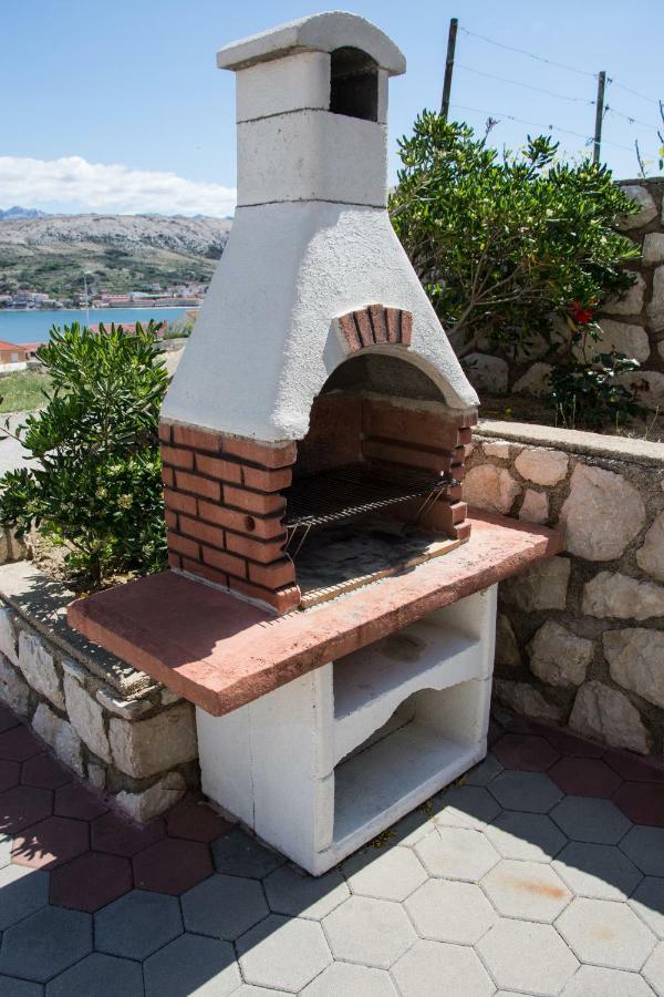 Apartmani Marija Ljubica Pag Town Luaran gambar