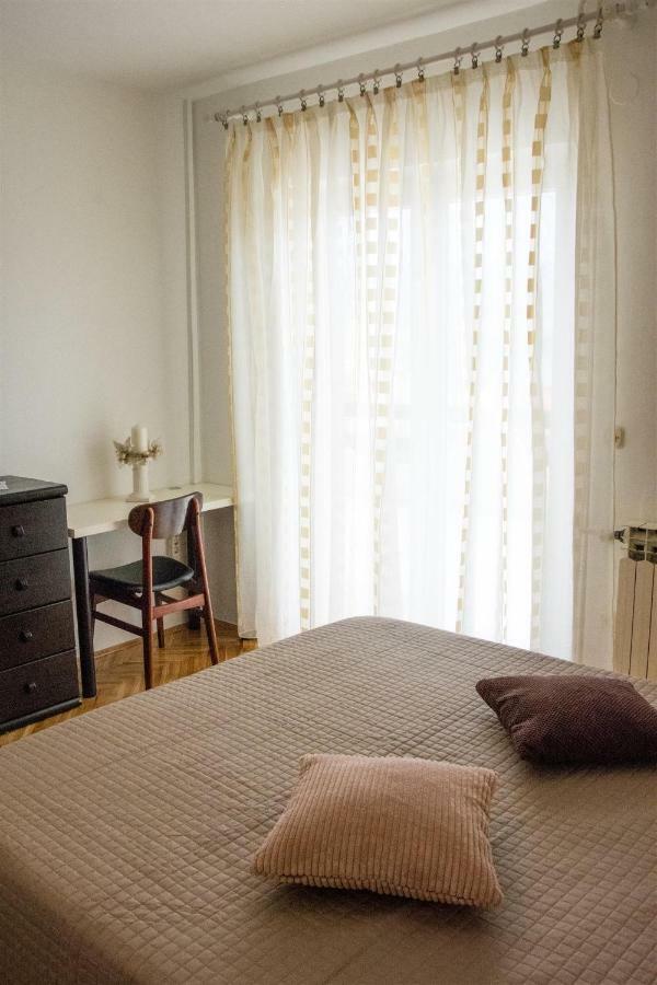 Apartmani Marija Ljubica Pag Town Luaran gambar